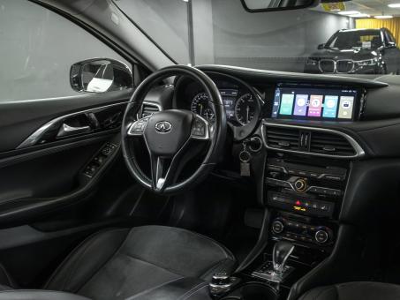 Infiniti Q30 1.5d