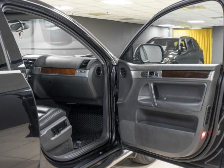 Volkswagen Touareg 3.2