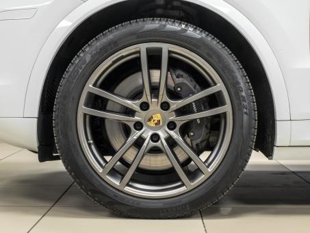 Porsche Cayenne Coupe 3.0i