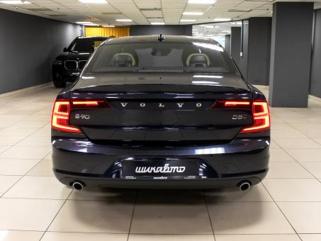 Volvo S90  D5