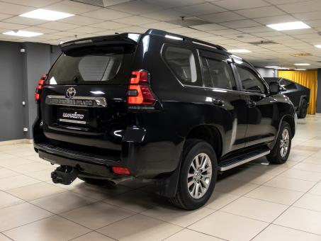 Toyota Land Cruiser Prado 2.8d