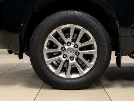 Toyota Land Cruiser Prado 2.8d
