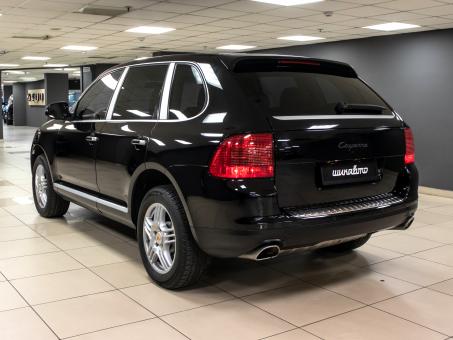 Porsche Cayenne 3.2