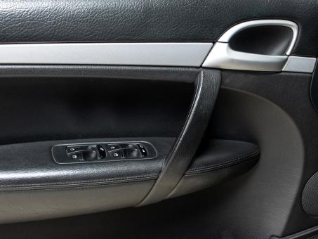 Porsche Cayenne 3.2