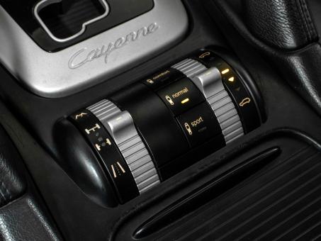 Porsche Cayenne 3.2