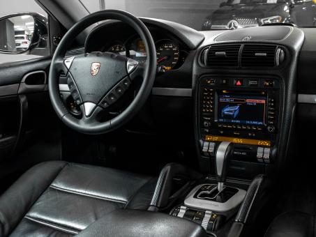 Porsche Cayenne 3.2