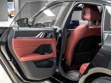 BMW i4 eDrive40
