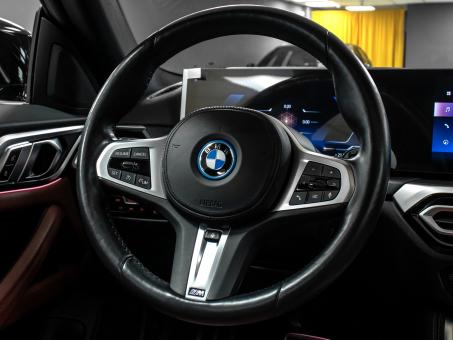 BMW i4 eDrive40