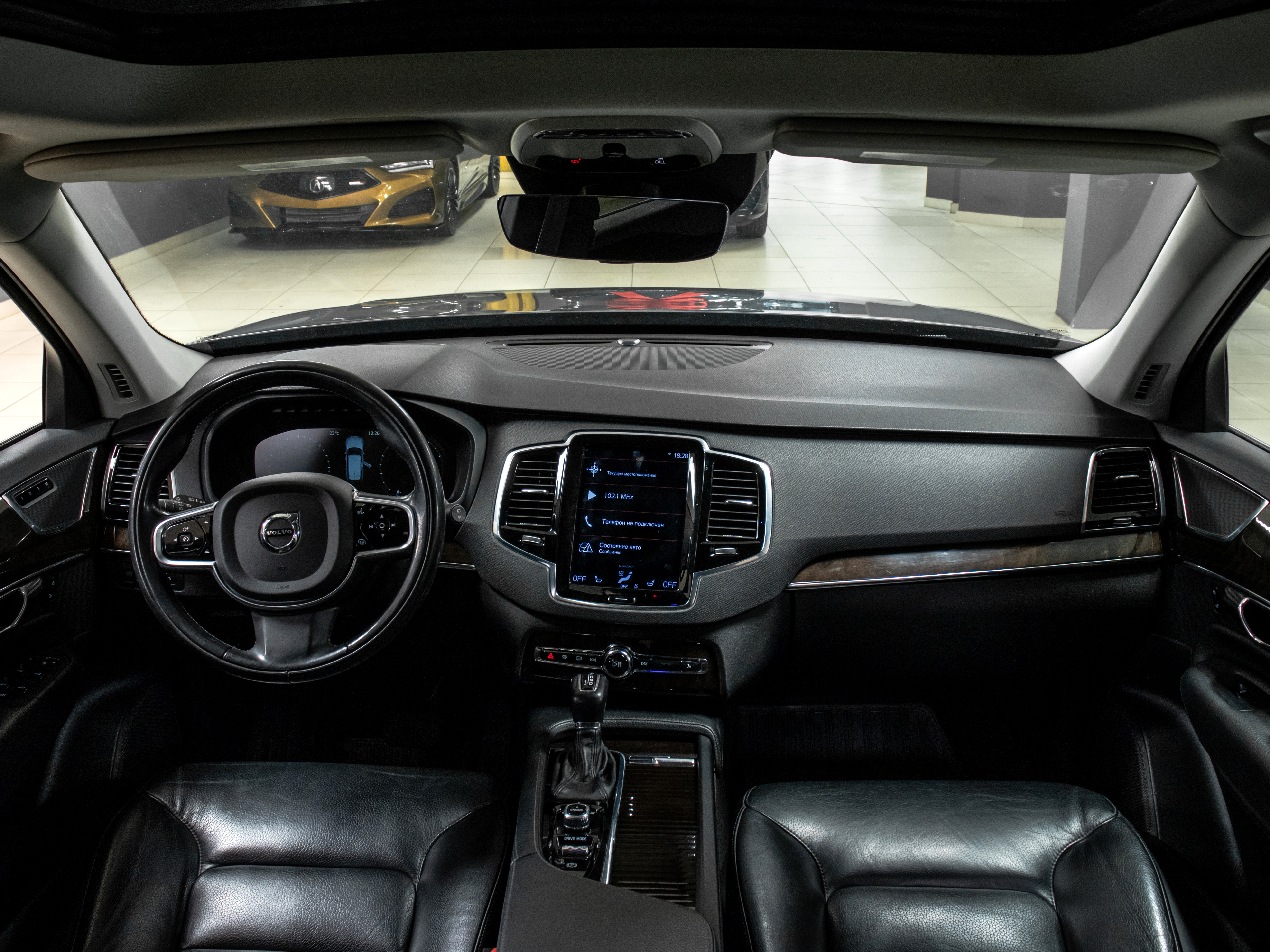 Volvo XC90 
