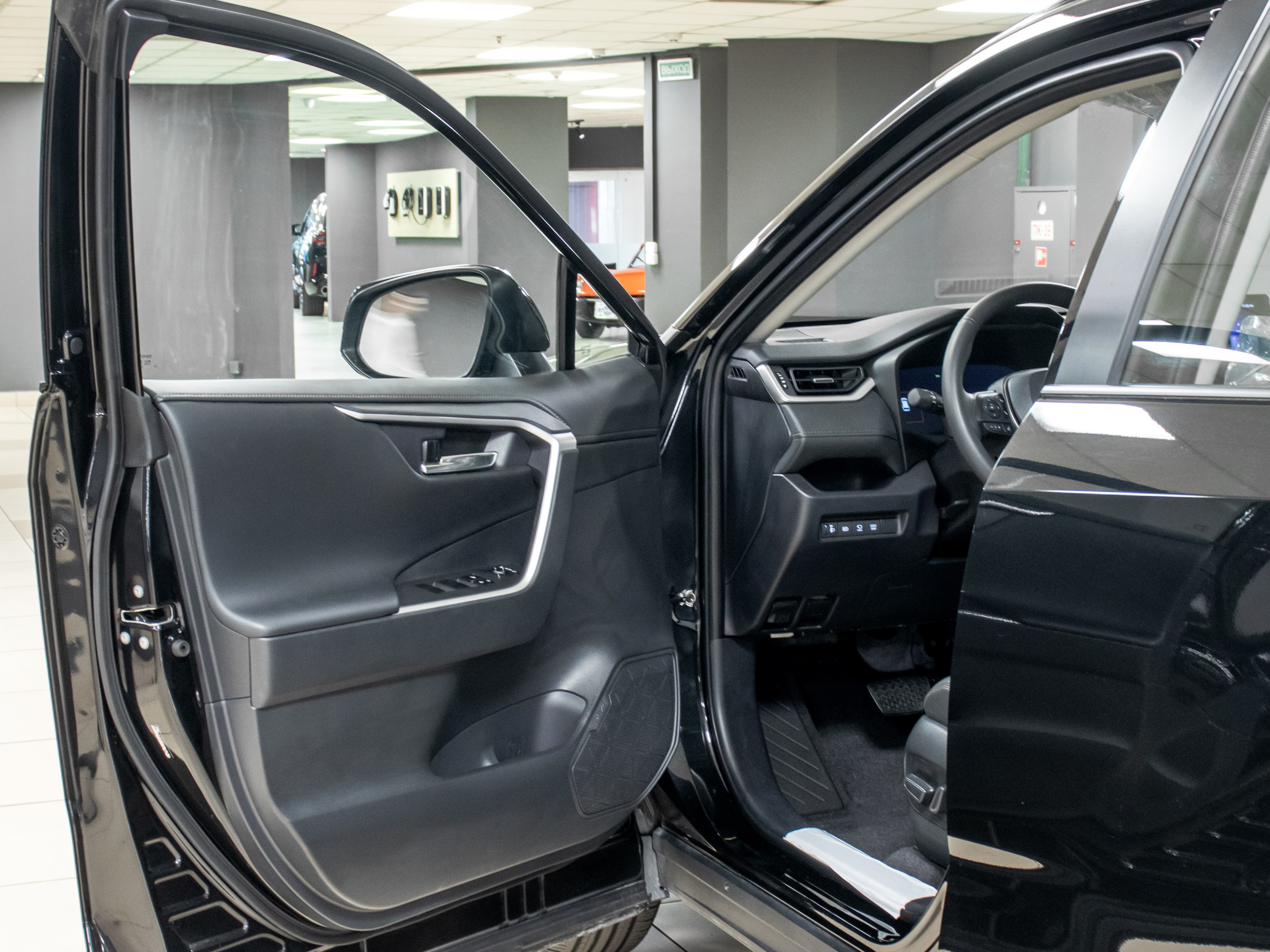 Toyota RAV4 Adventure Plus