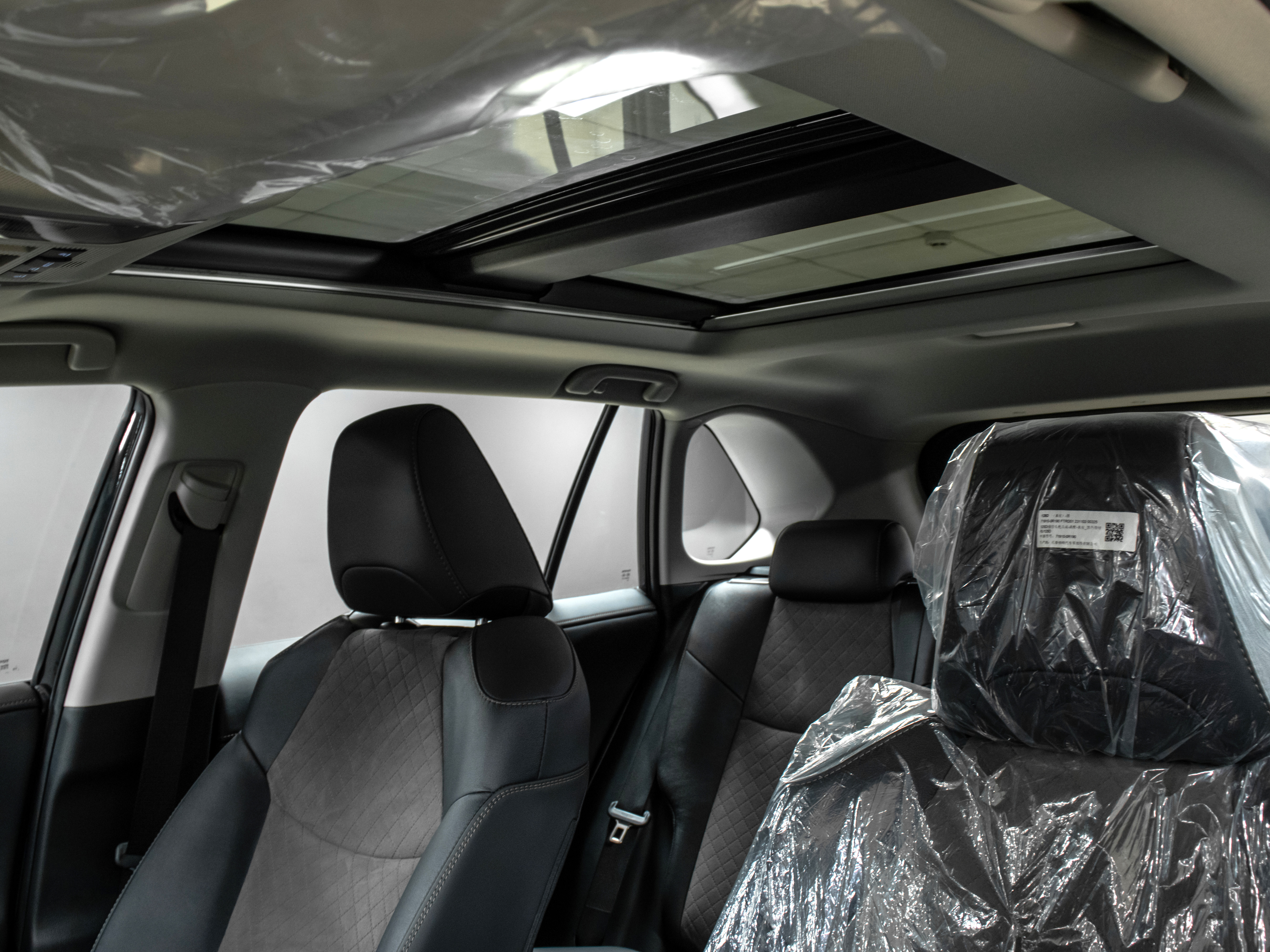 Toyota RAV4 Adventure Plus