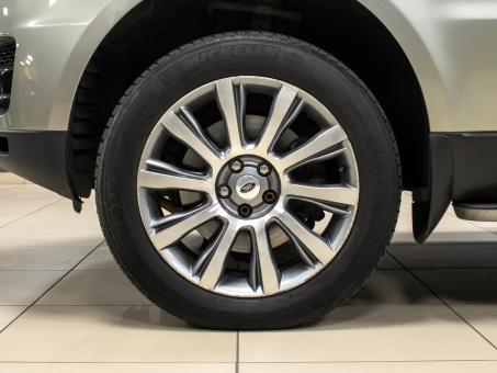 Land Rover Range Rover Sport HSE