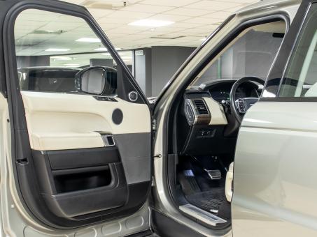 Land Rover Range Rover Sport HSE