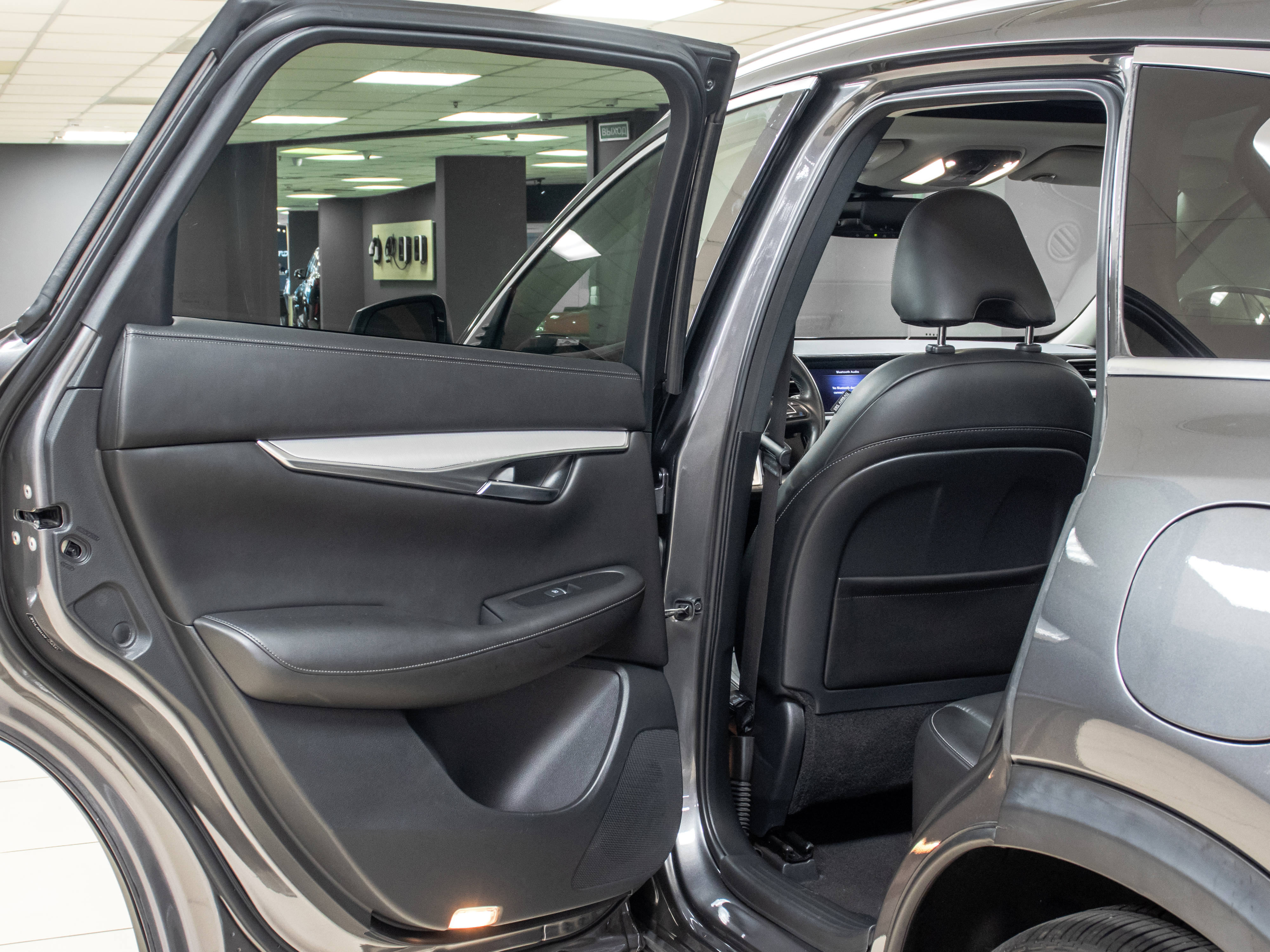 Infiniti QX50 