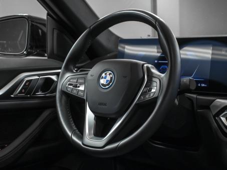 BMW i4 eDrive35