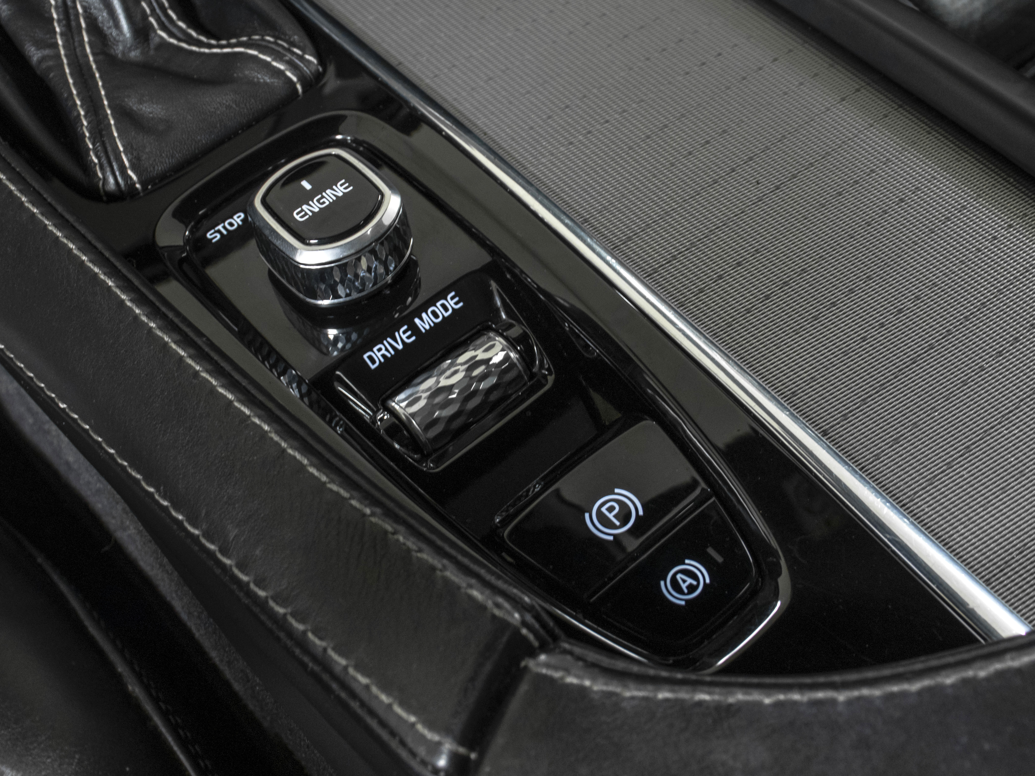 Volvo XC90 2.0 D5 R-Design