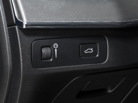 Volvo XC90 2.0 D5 R-Design