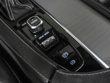 Volvo XC90 2.0 D5 R-Design