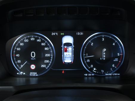 Volvo XC90 2.0 D5 R-Design