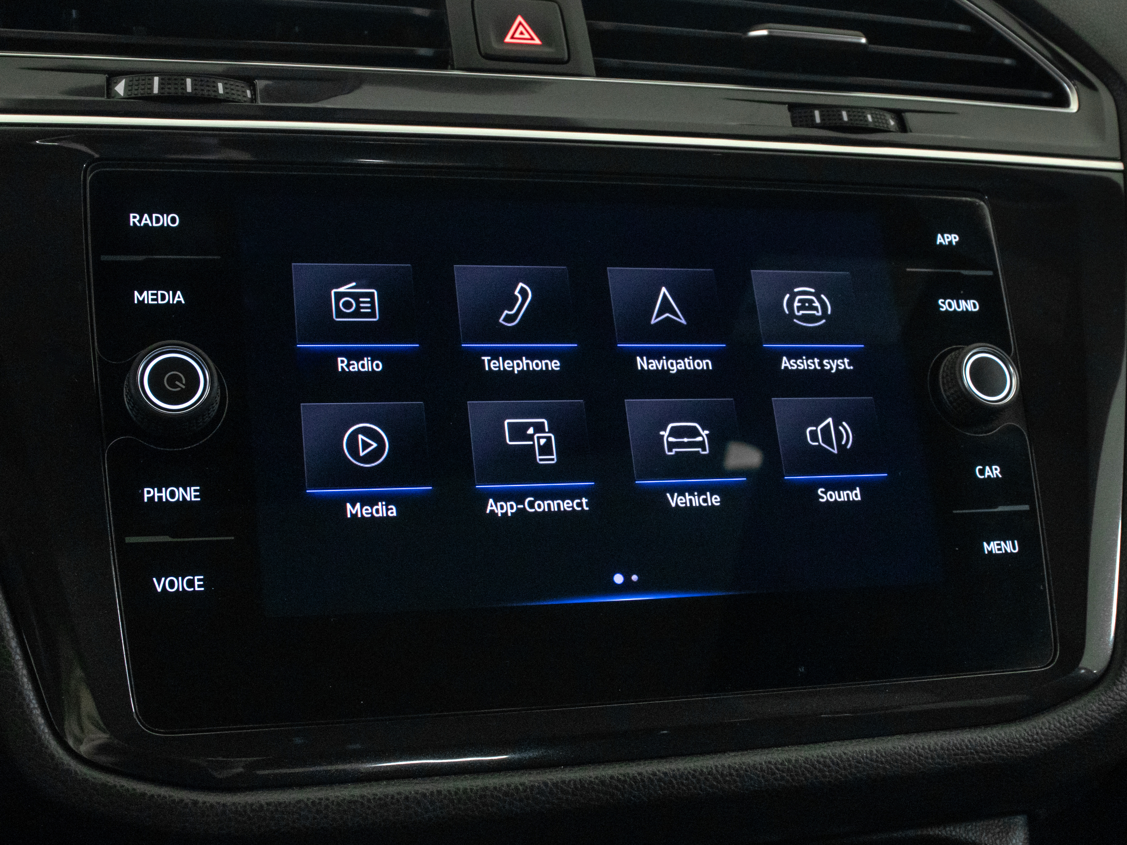 Volkswagen Tiguan SE R-Line