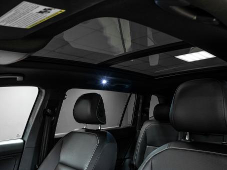 Volkswagen Tiguan SE R-Line