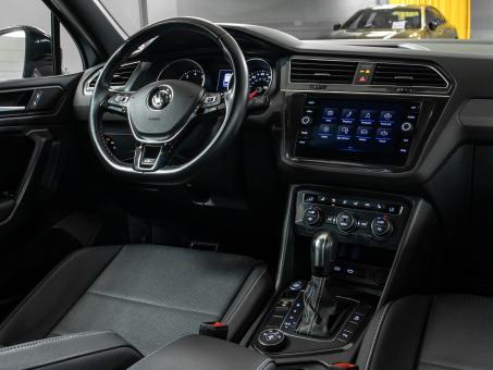 Volkswagen Tiguan SE R-Line
