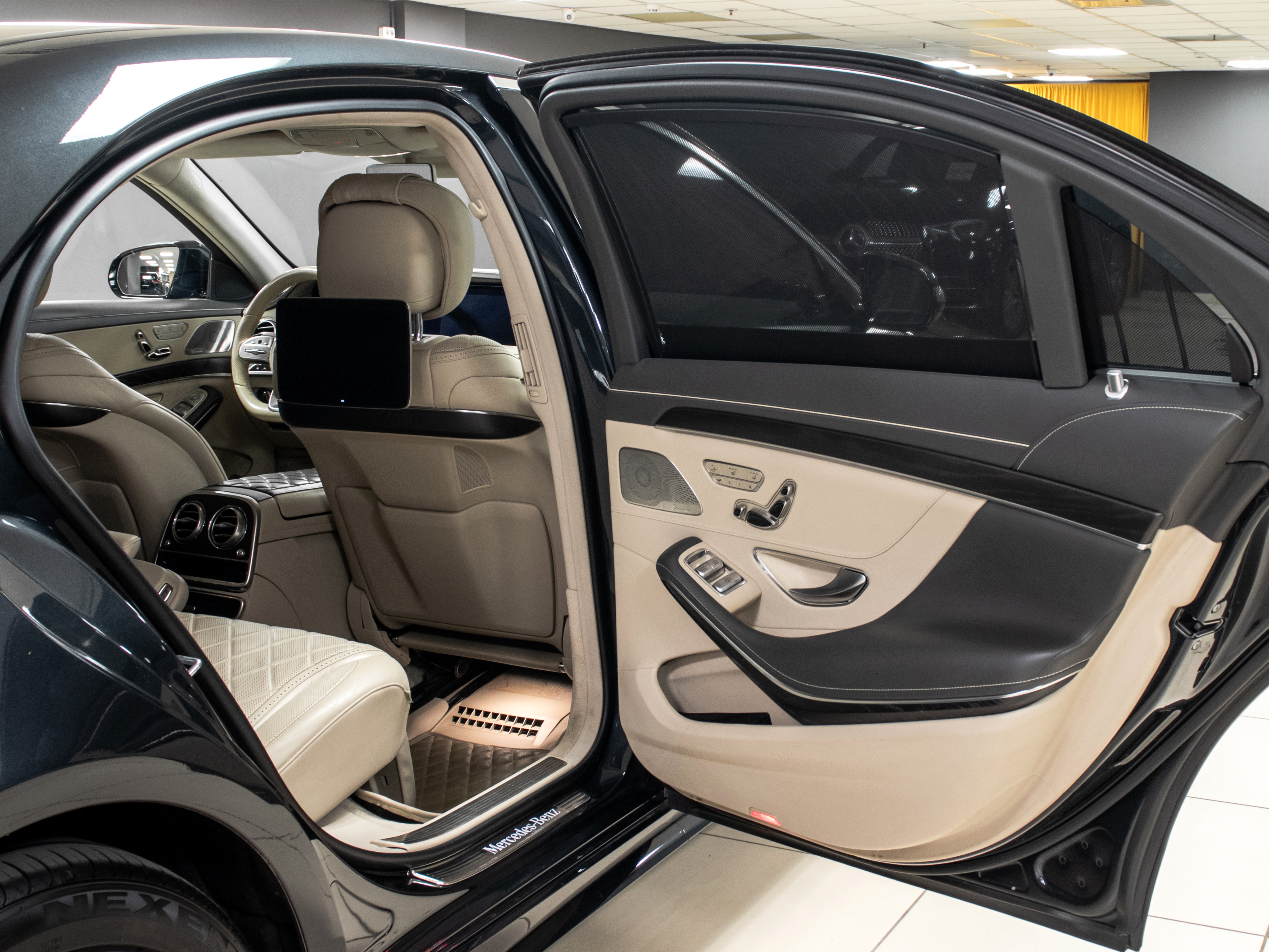 Mercedes-Benz S 560 4matic