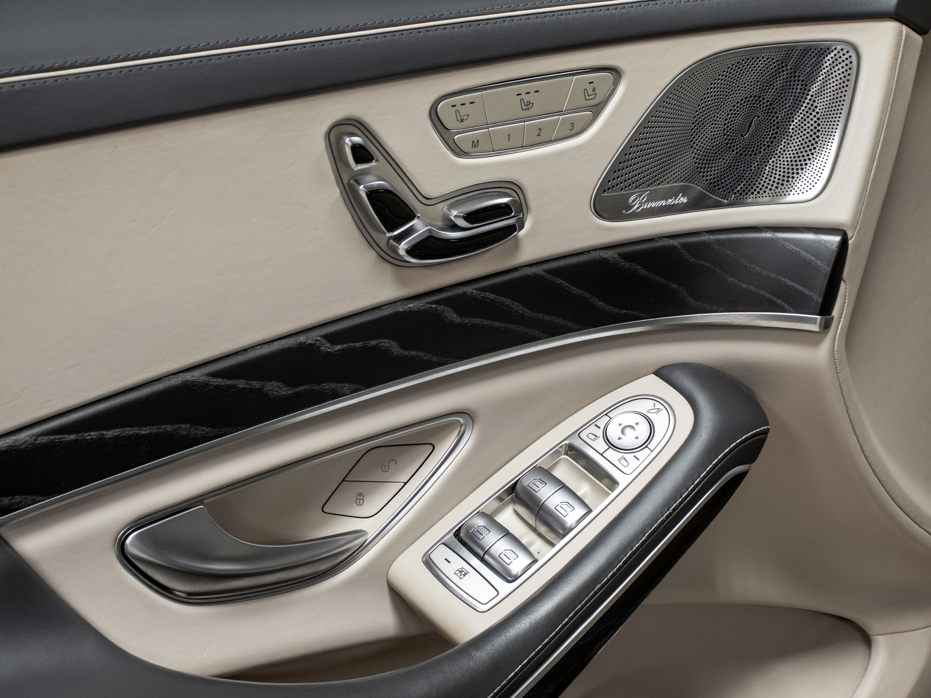 Mercedes-Benz S 560 4matic