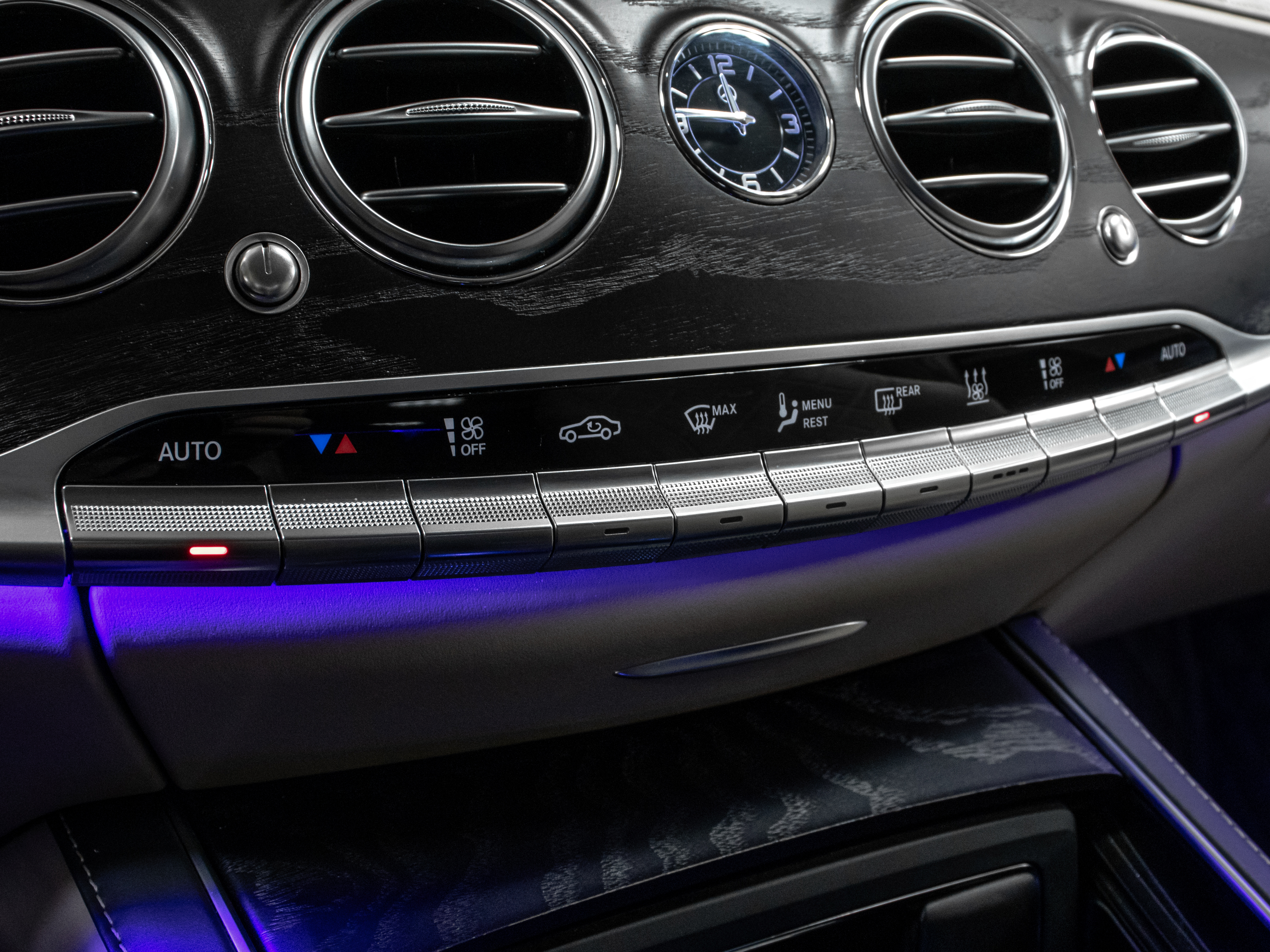 Mercedes-Benz S 560 4matic