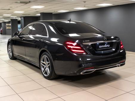 Mercedes-Benz S 560 4matic