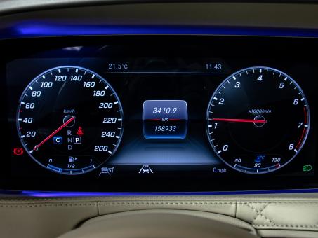 Mercedes-Benz S 560 4matic