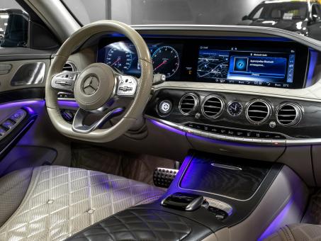 Mercedes-Benz S 560 4matic