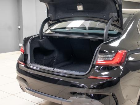 BMW 3 series 330i xDrive
