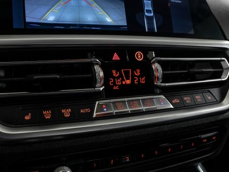 BMW 3 series 330i xDrive