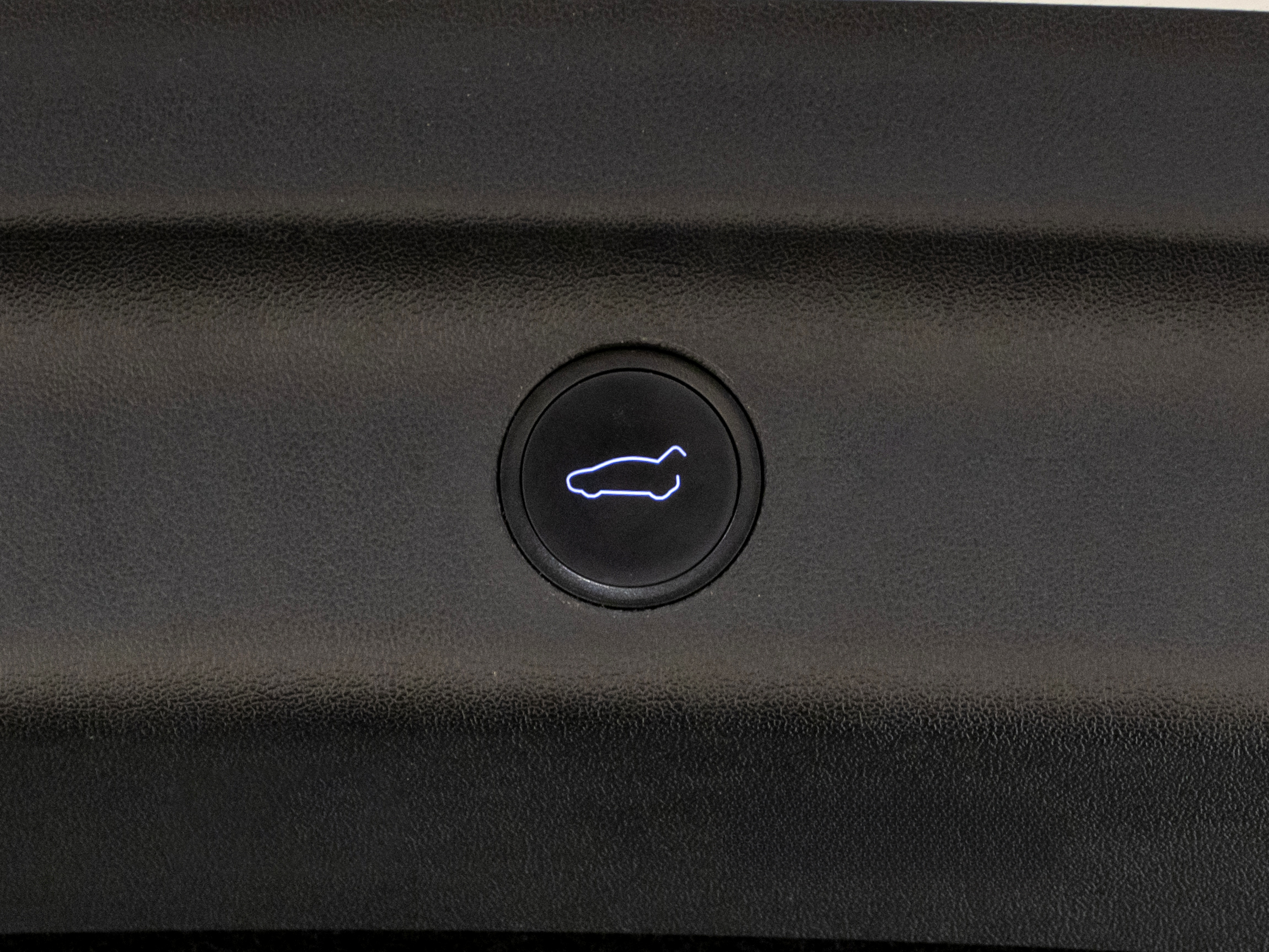 Tesla Model Y Long Range Dual Motor
