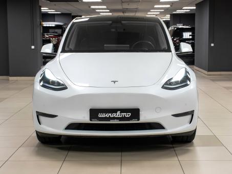 Tesla Model Y Long Range Dual Motor