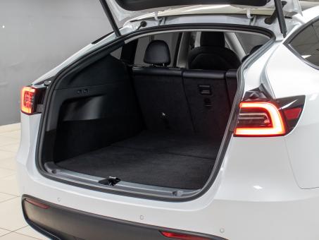 Tesla Model Y Long Range Dual Motor