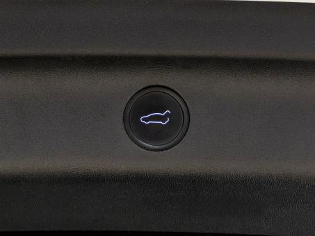 Tesla Model Y Long Range Dual Motor