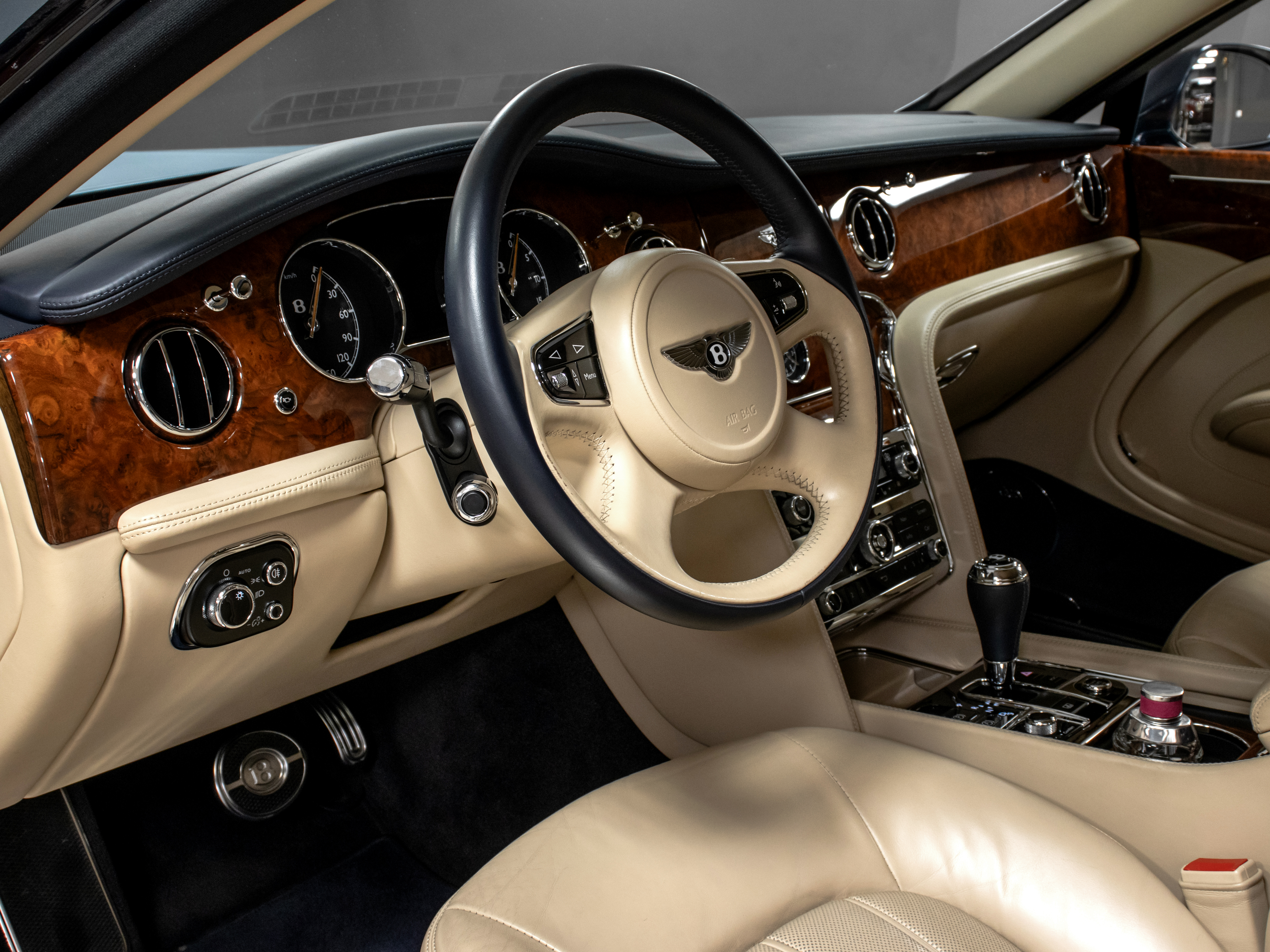 Bentley Mulsanne 