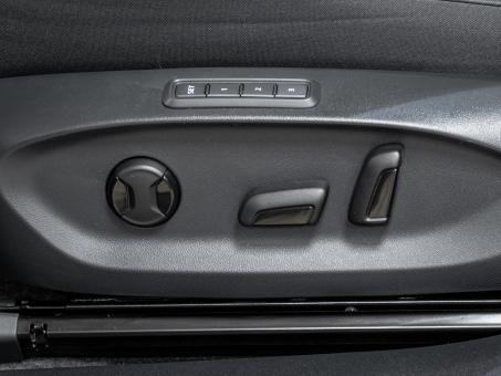 Volkswagen ID.UNYX 06 Pro