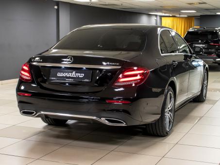 Mercedes-Benz E400 D 4Matic