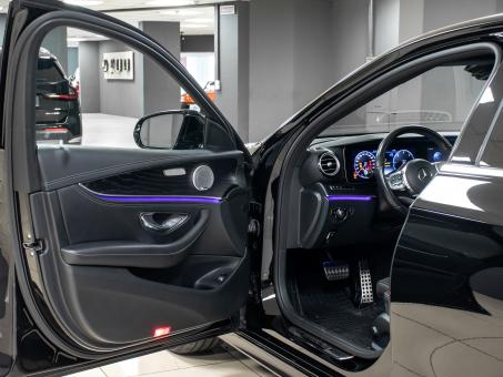 Mercedes-Benz E400 D 4Matic