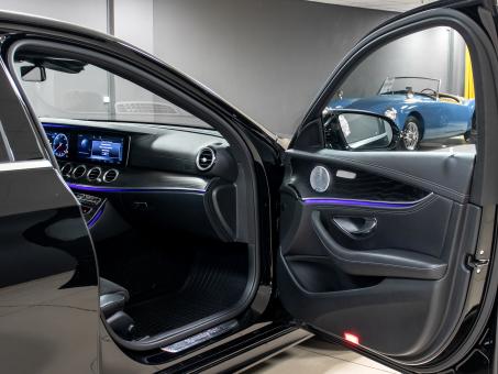 Mercedes-Benz E400 D 4Matic