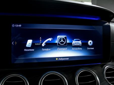 Mercedes-Benz E400 D 4Matic