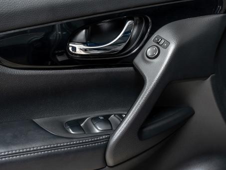 Nissan Rogue Sport 2.0i