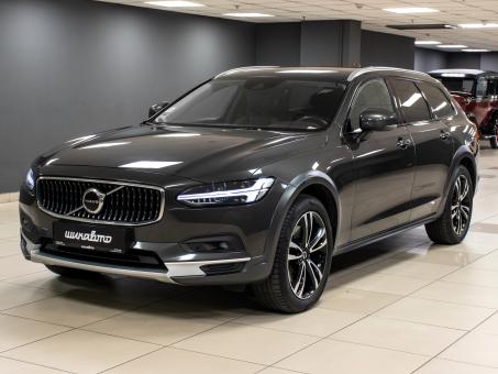 Volvo V90 Cross Country B5