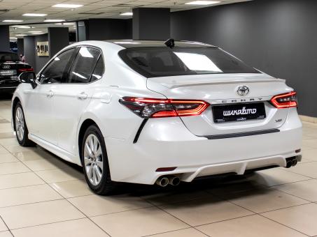 Toyota Camry 2.5i