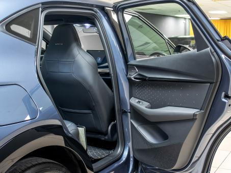 Volkswagen ID.UNYX Max 4WD