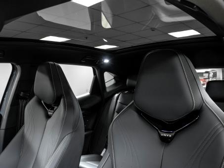 Volkswagen ID.UNYX Max 4WD