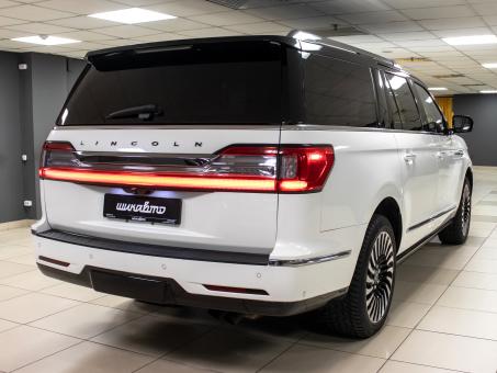 Lincoln Navigator 3.5i 4WD Black Label